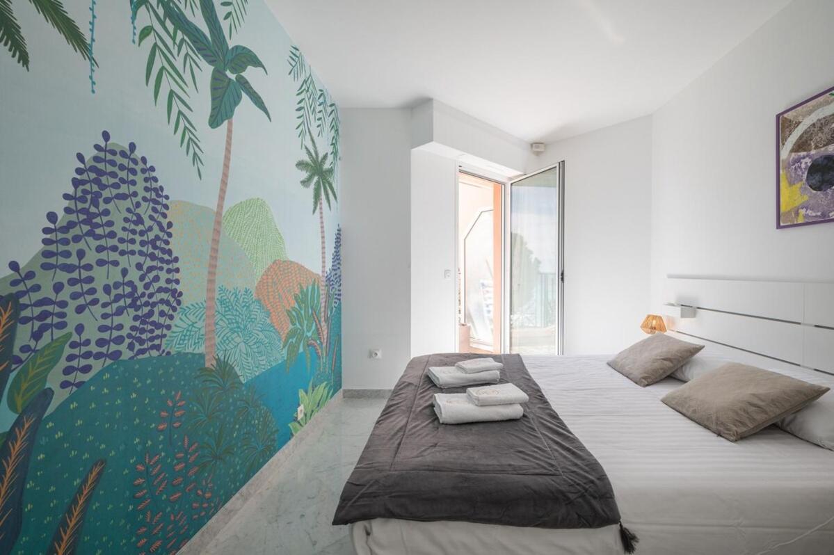 Le Coq Bleu D'Azur - Piscine - Parking! Apartment Ментона Екстериор снимка